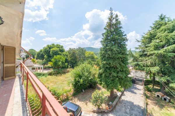 ROCCA PRIORA  VIA TEVERE